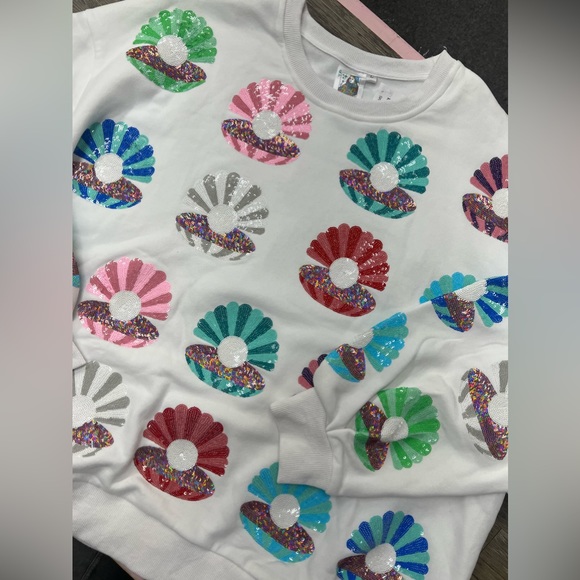 QUEEN OF SPARKLES Tops - QUEEN OF SPARKLES CLAM SWEATSHIRT
